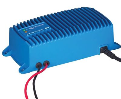 VICTRON LADER BLUE POWER 12V 13A IP67